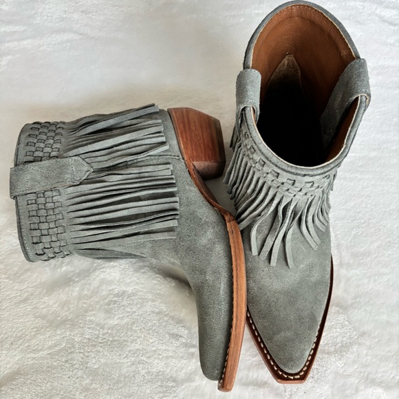 FRYE Steel Blue Suede Sacha Fringe Leather Western Bootie--NEW--7.5 - Picture 3 of 16